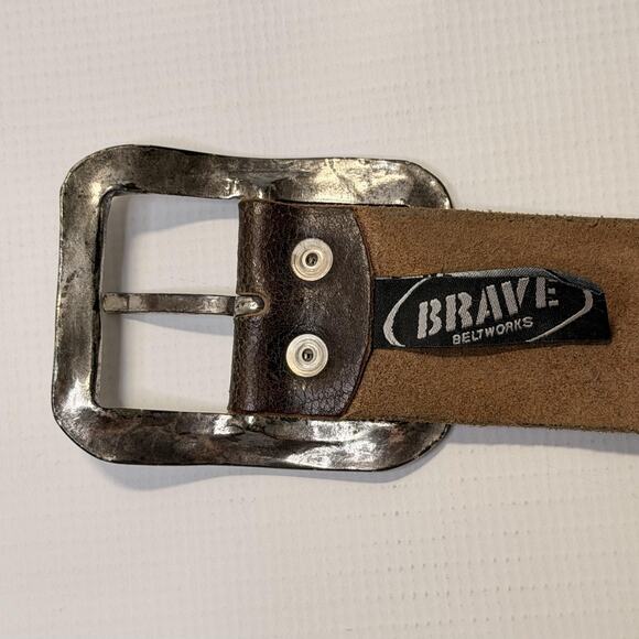 Brave Leather Belt Mens 36 Brown Black Distressed Crackle Hammered Buckle Aged - Picture 3 of 11